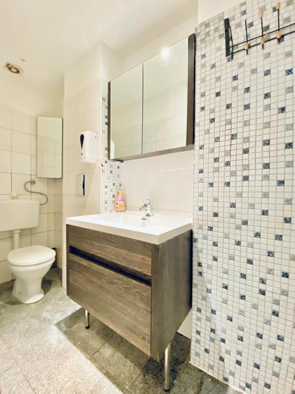 Astonishing 1 Bedroom Apt. Near Danube River Vienne Extérieur photo